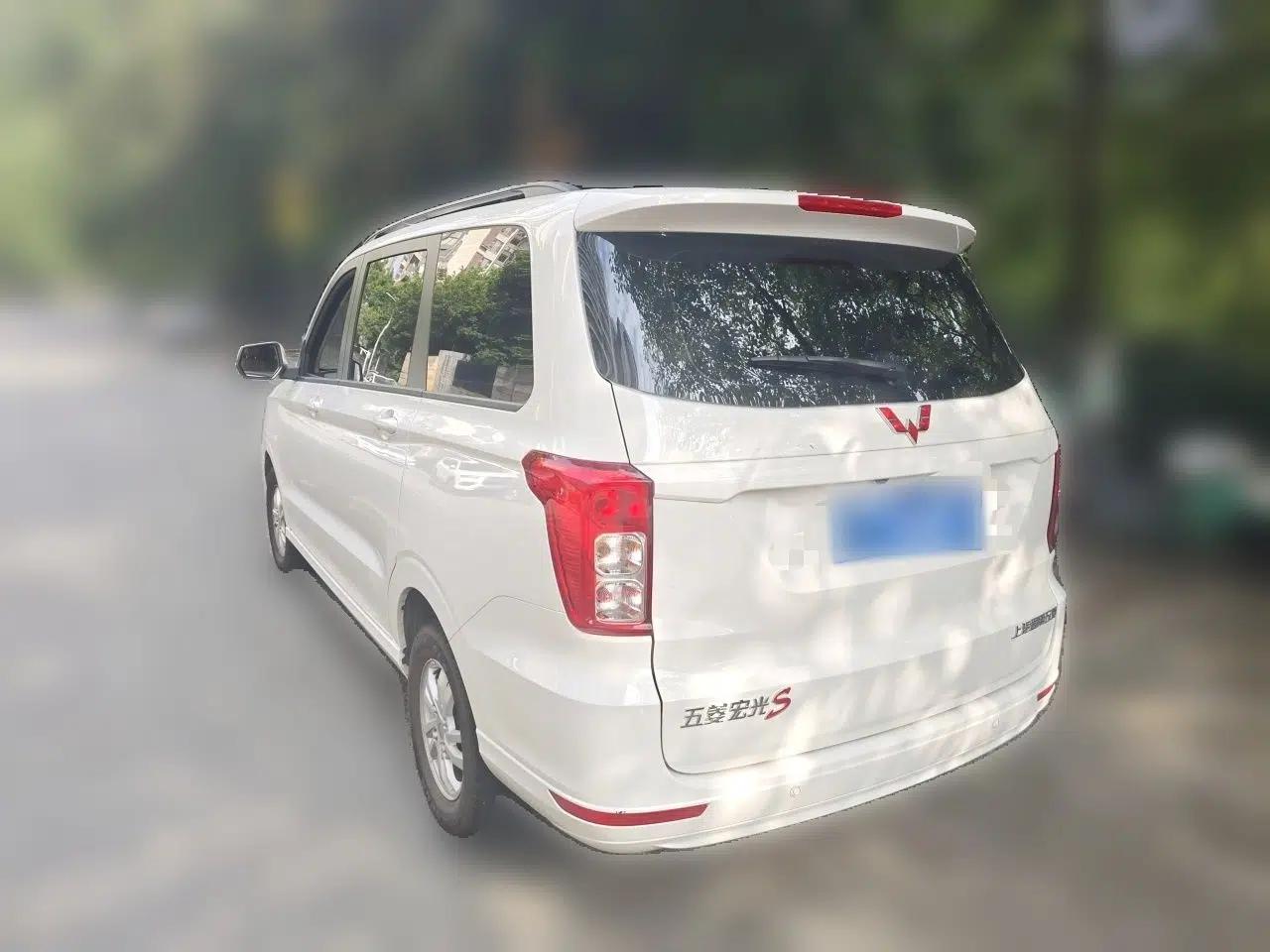 Wuling Hongguang 2021 1.5L S Comfort Edition LAR — миниатюра 4