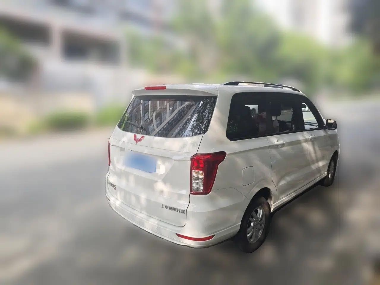 Wuling Hongguang 2021 1.5L S Comfort Edition LAR — миниатюра 6