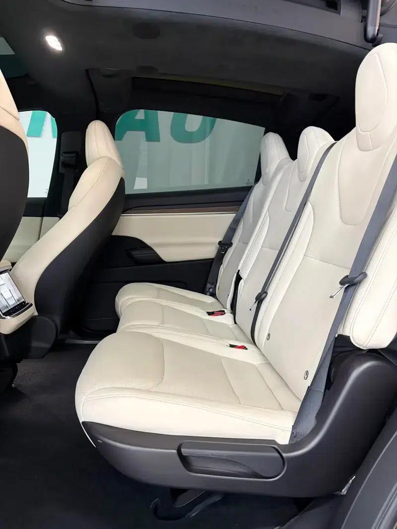 2023 Model X Dual Motor All-Wheel Drive — миниатюра 12