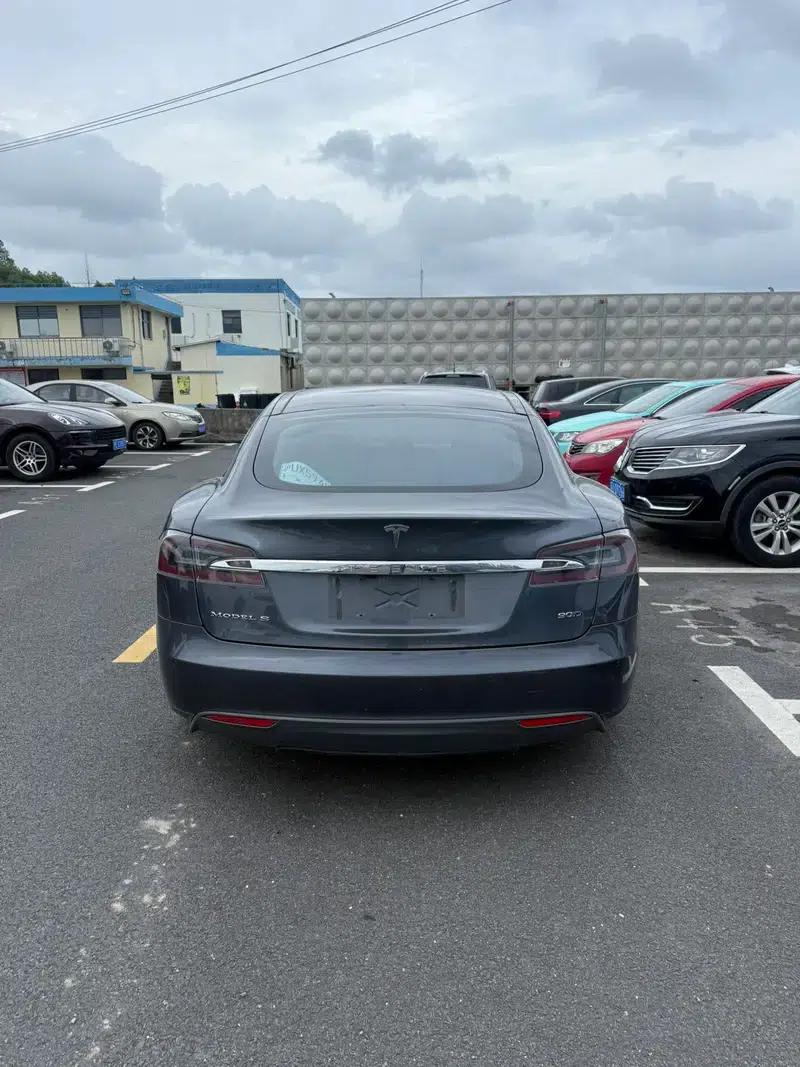 Model S 2015 90D — миниатюра 4