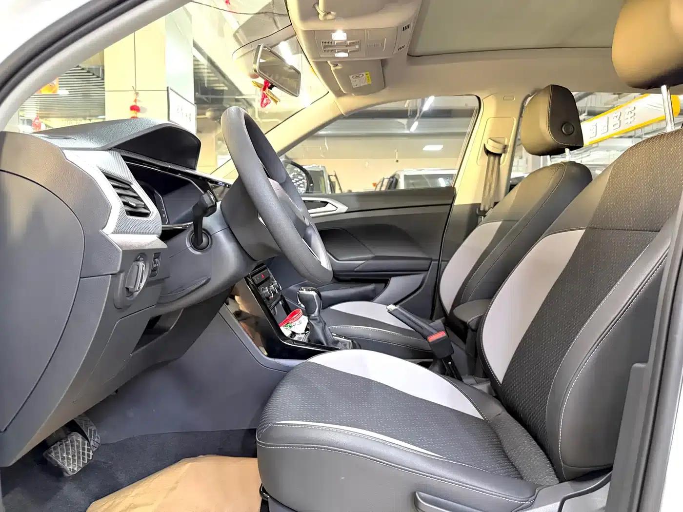 2021 Volkswagen T-Cross 1.5L Automatic Smart Connect Edition — миниатюра 4