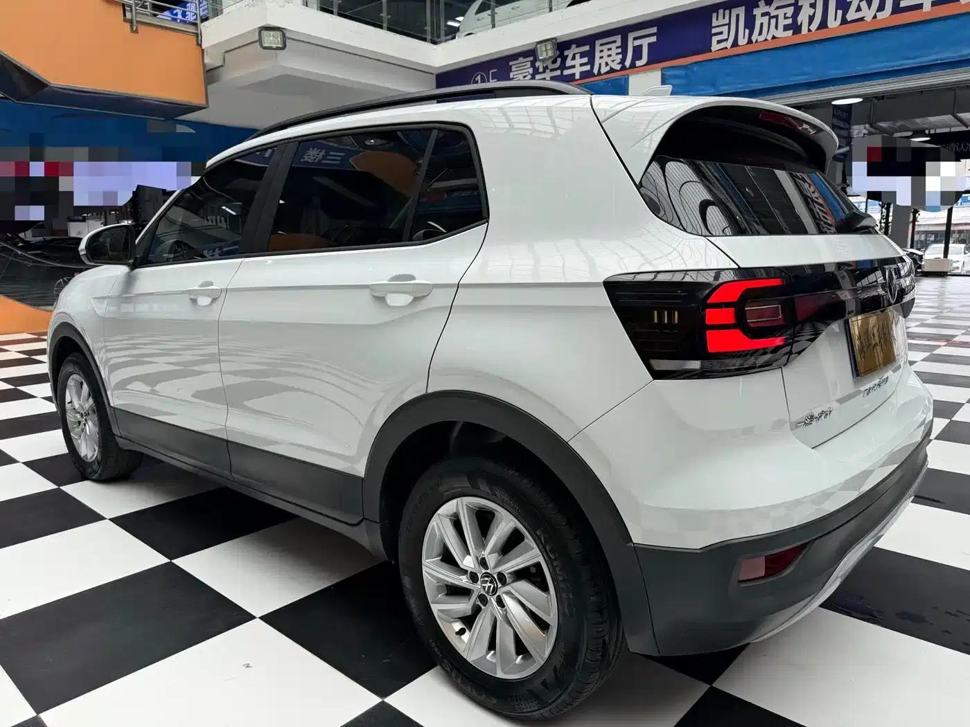 2021 Volkswagen T-Cross 1.5L Automatic Smart Connect Edition — миниатюра 5