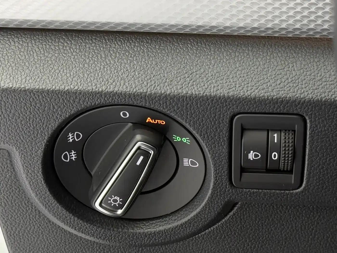 2021 Volkswagen T-Cross 1.5L Automatic Smart Connect Edition — миниатюра 18