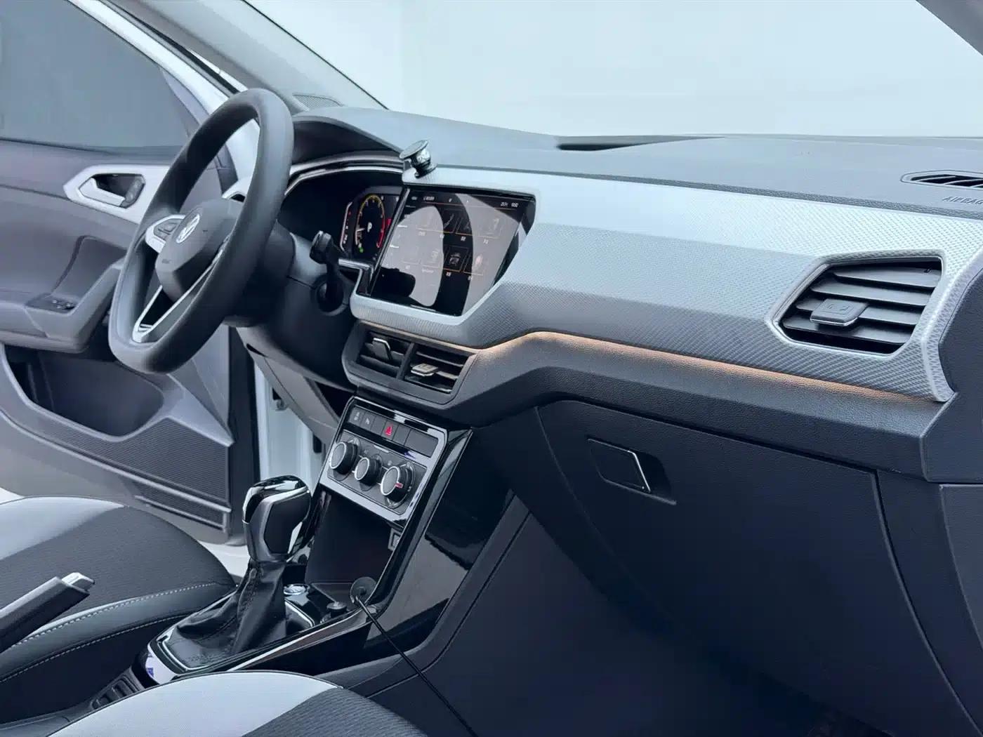 2021 Volkswagen T-Cross 1.5L Automatic Smart Connect Edition — миниатюра 16