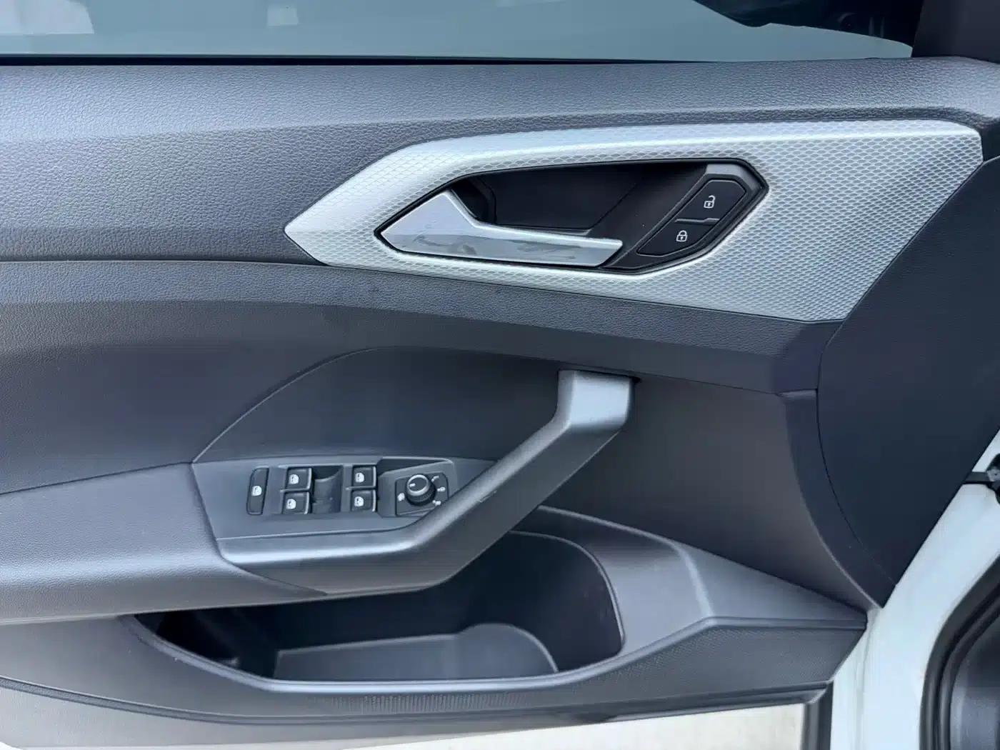 2021 Volkswagen T-Cross 1.5L Automatic Smart Connect Edition — миниатюра 4