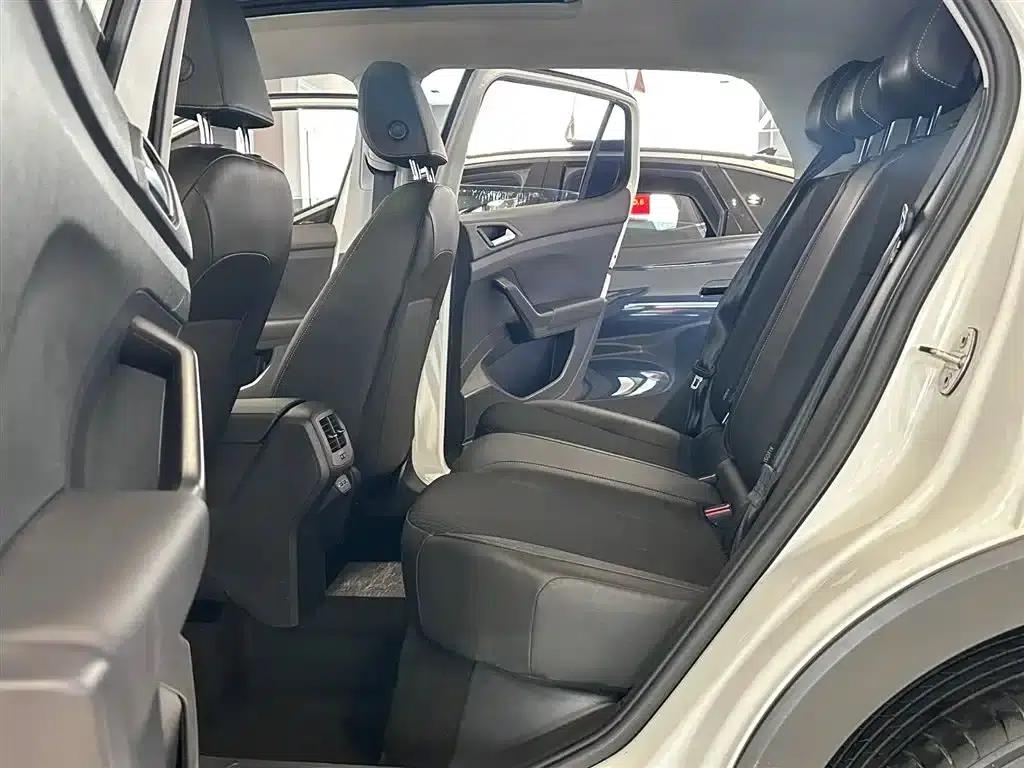 2023 Volkswagen T-Cross 200TSI DSG Smart Connect Edition — миниатюра 12