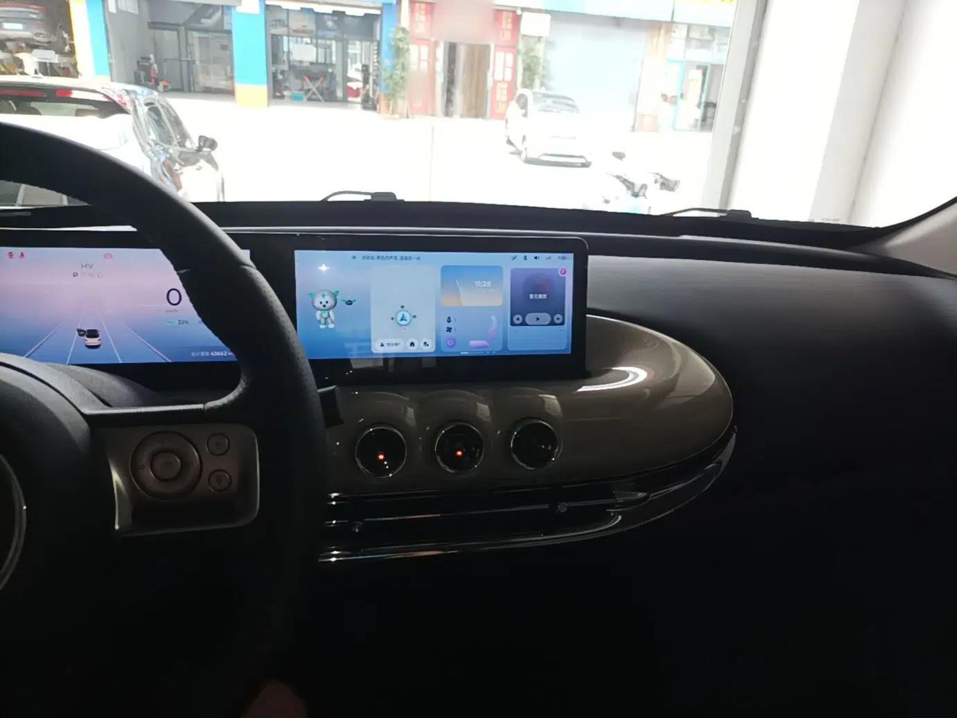 Wuling Bingo 2023 333 km Lingxi Connected Version — миниатюра 12
