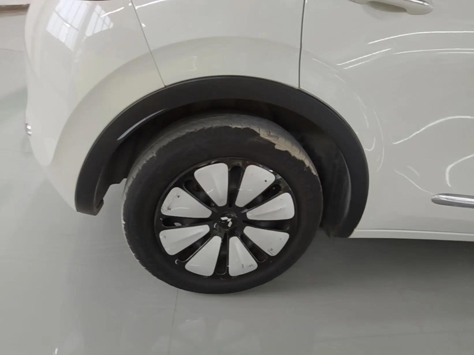 Wuling Bingo 2023 333 km Lingxi Connected Version — миниатюра 11