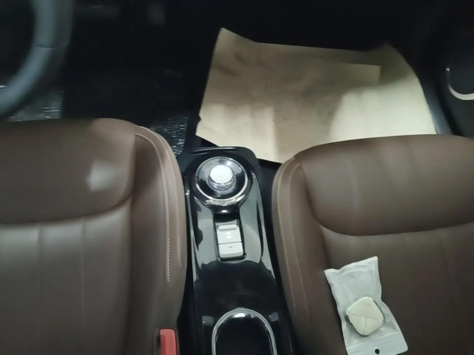 Wuling Bingo 2023 333 km Lingxi Connected Version — миниатюра 16