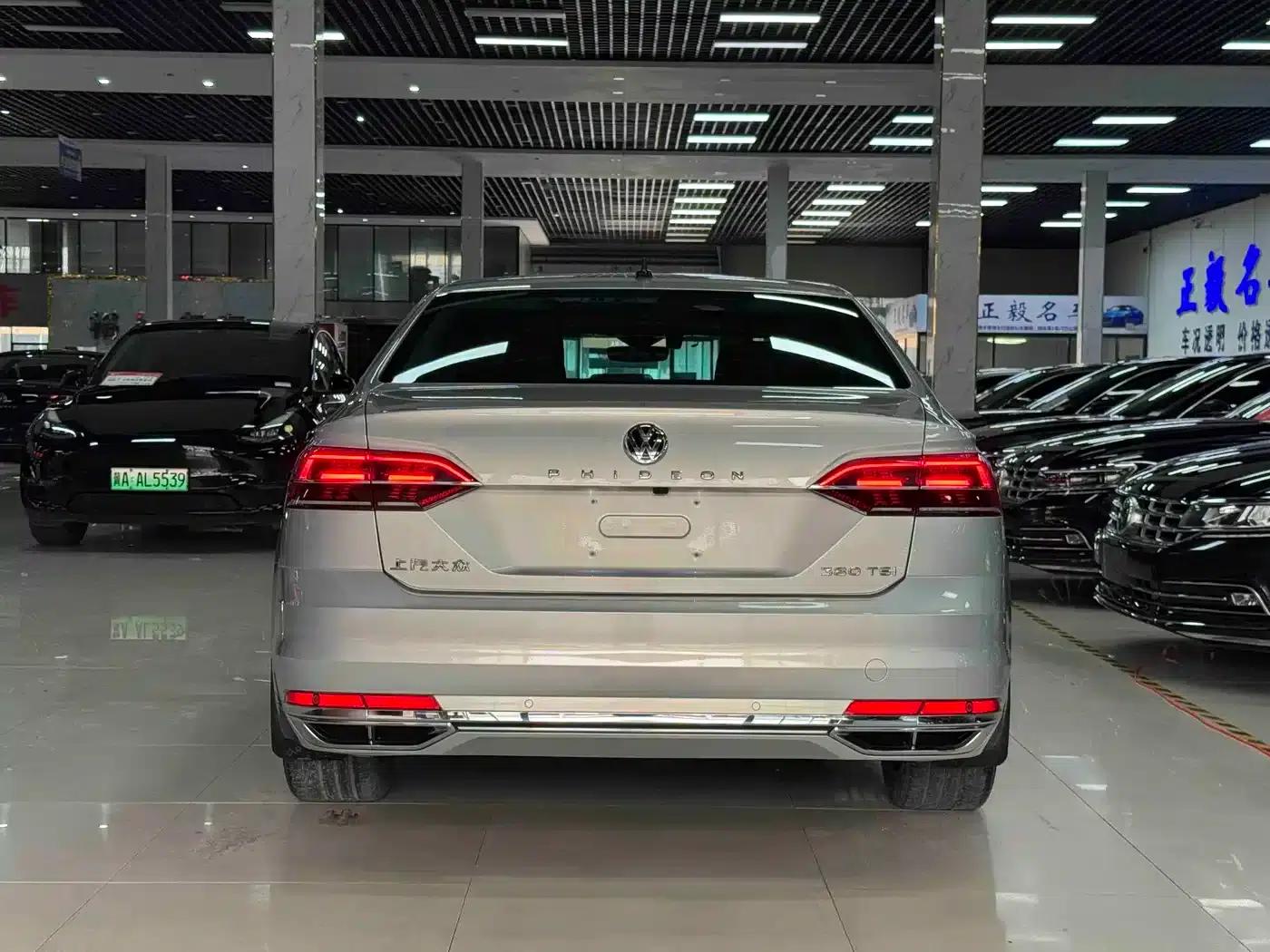 Phideon 2019 380TSI 2WD Luxury Flagship Edition (National V Emission Standard) — миниатюра 8