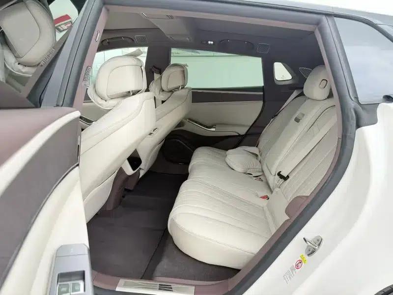 Denza Z9GT DM 2024 1100 AWD Ultra Edition — миниатюра 10