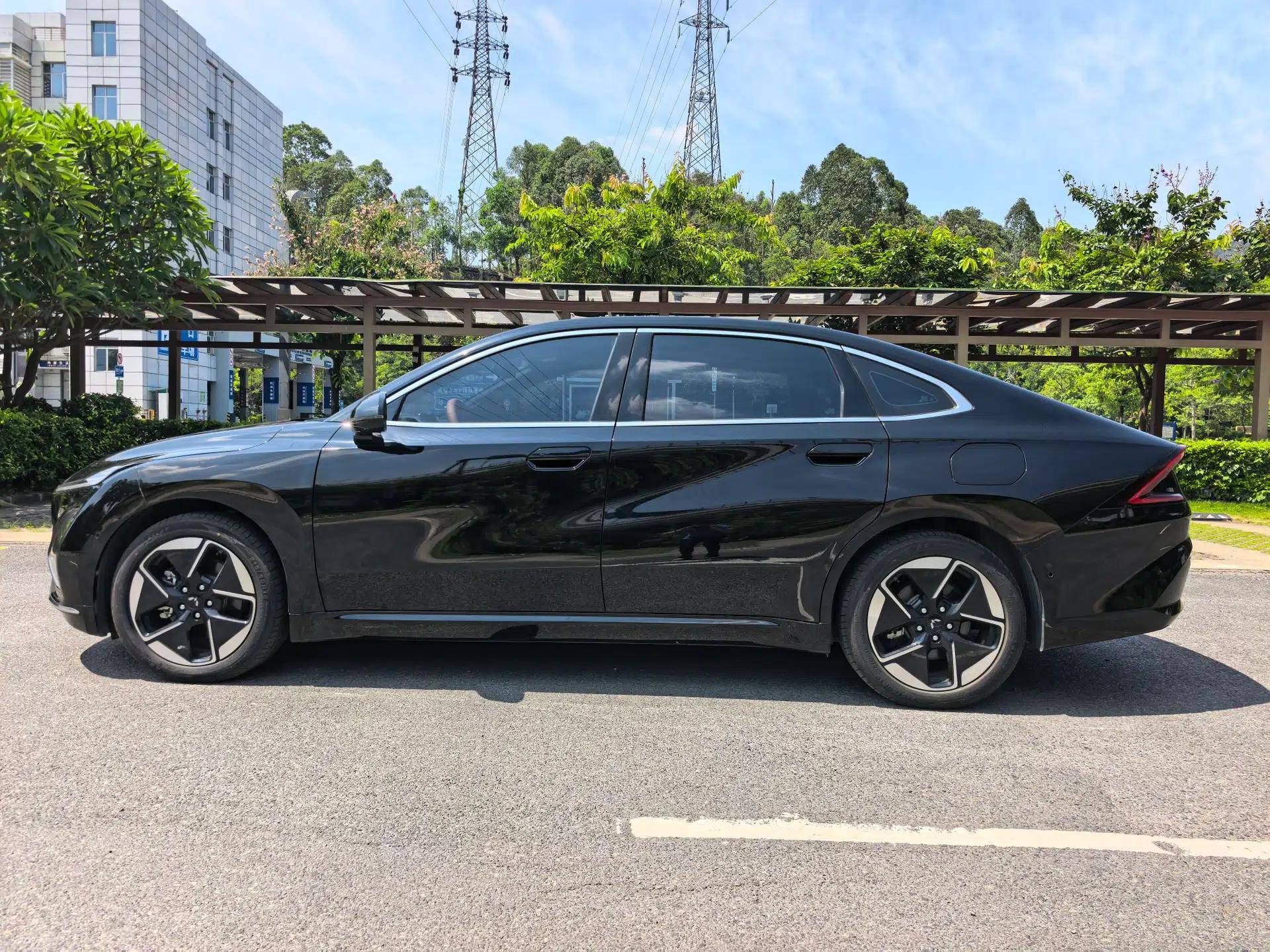 Wuling Xingguang 2025 610 km Smart Flagship Version — миниатюра 18
