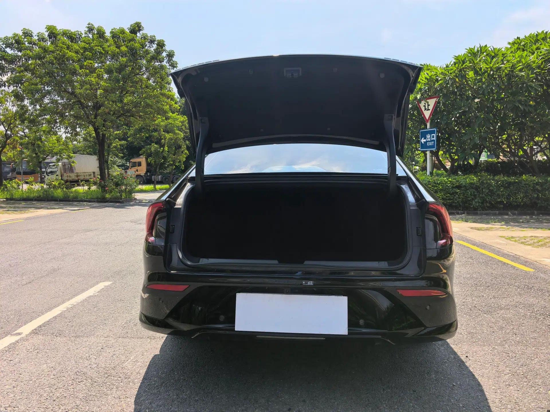 Wuling Xingguang 2025 610 km Smart Flagship Version — миниатюра 29