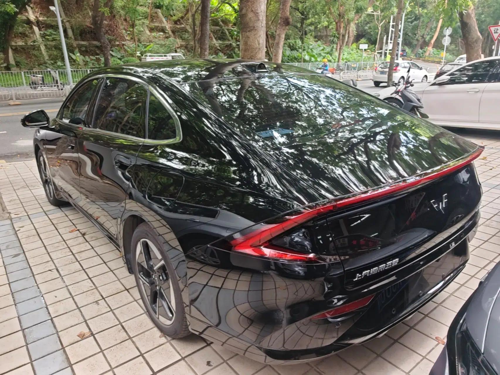 Wuling Xingguang 2025 610 km Smart Flagship Version — миниатюра 4
