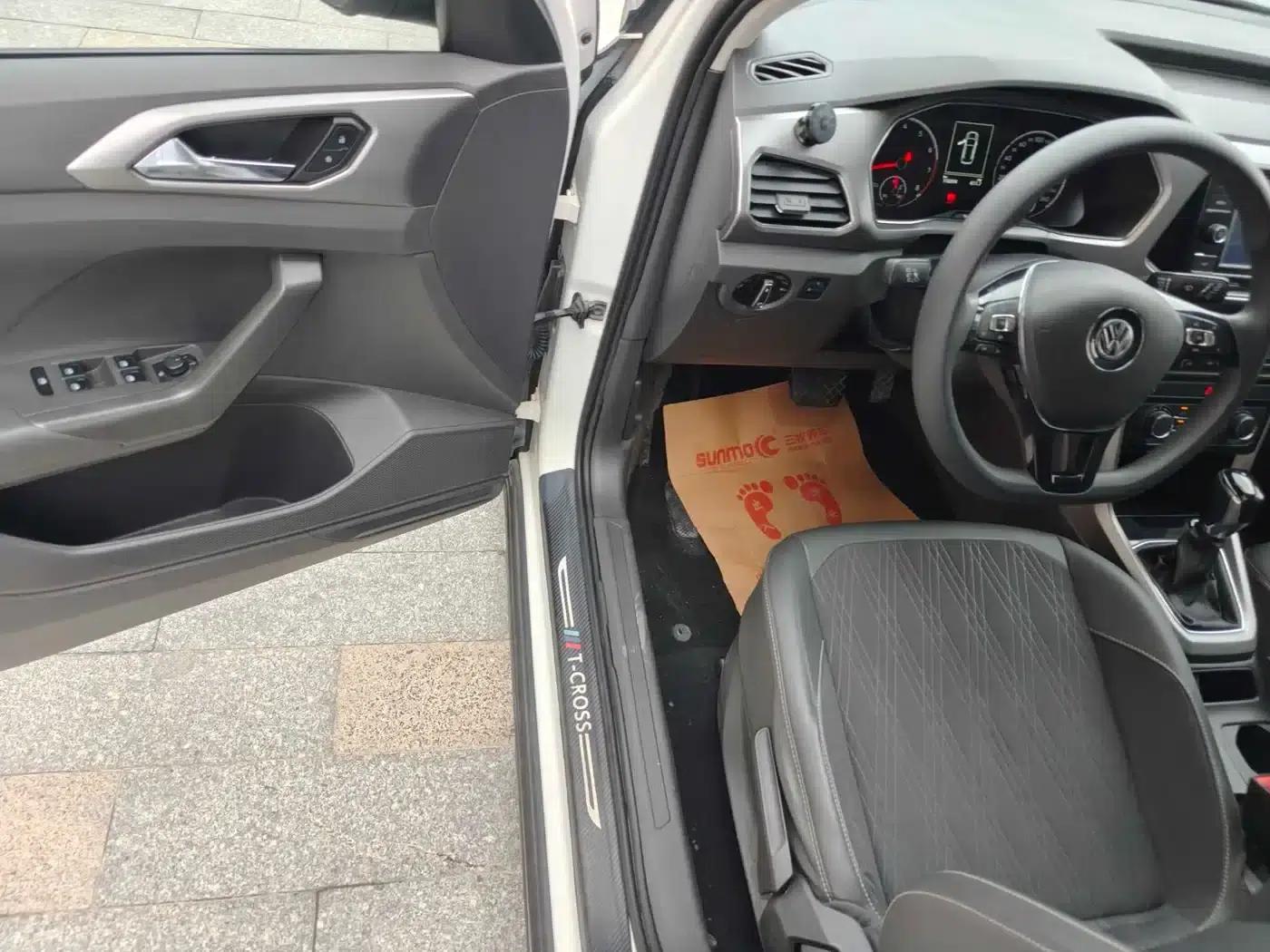 2019 Volkswagen T-Cross 1.5L Automatic Comfort Edition — миниатюра 12