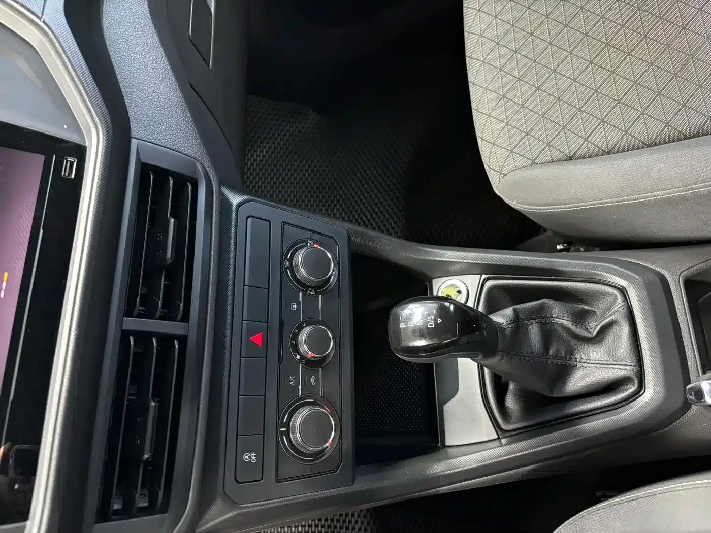 2023 Volkswagen T-Cross Facelift 1.5L Automatic Fashion Edition — миниатюра 16