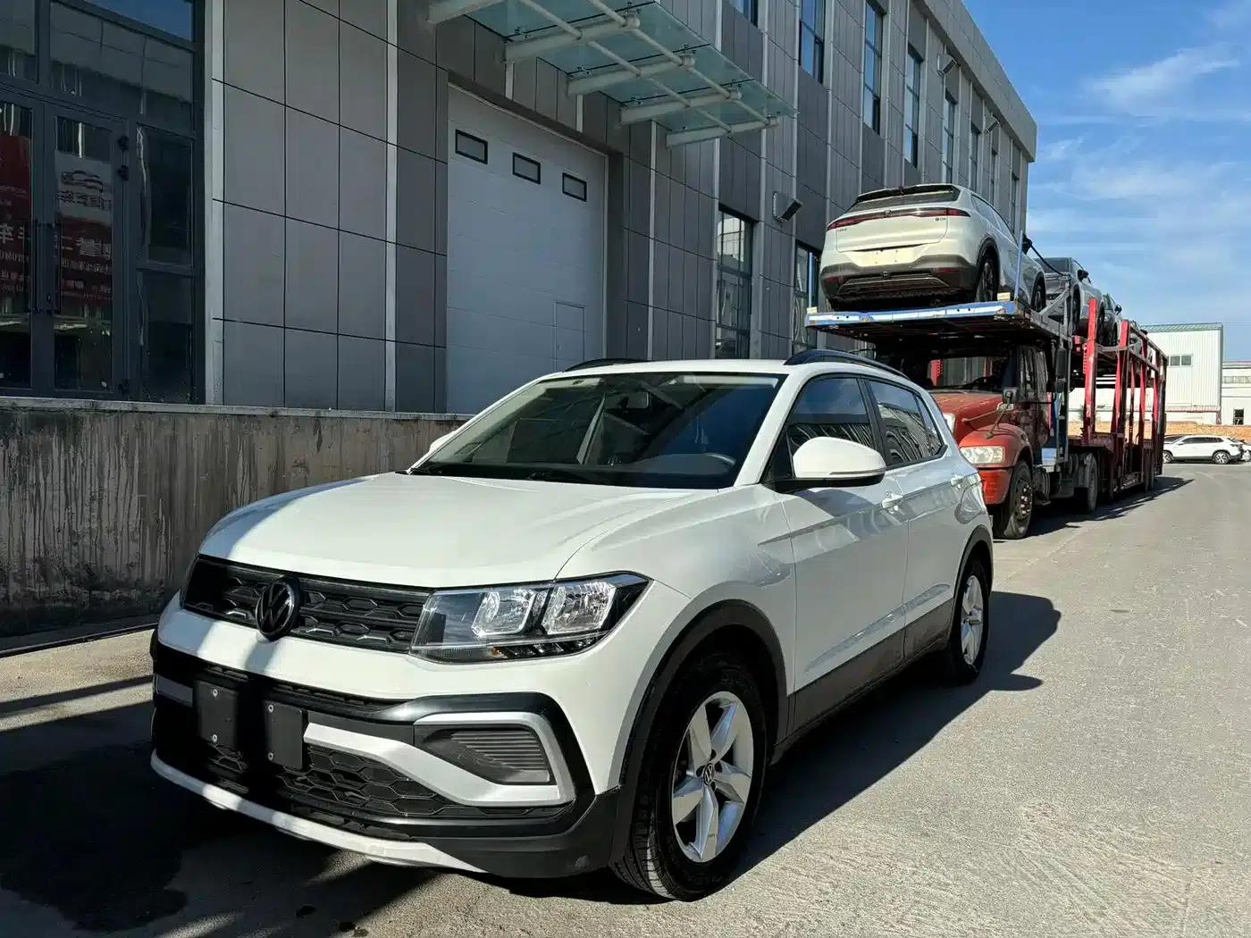 2023 Volkswagen T-Cross Facelift 1.5L Automatic Fashion Edition — миниатюра 2