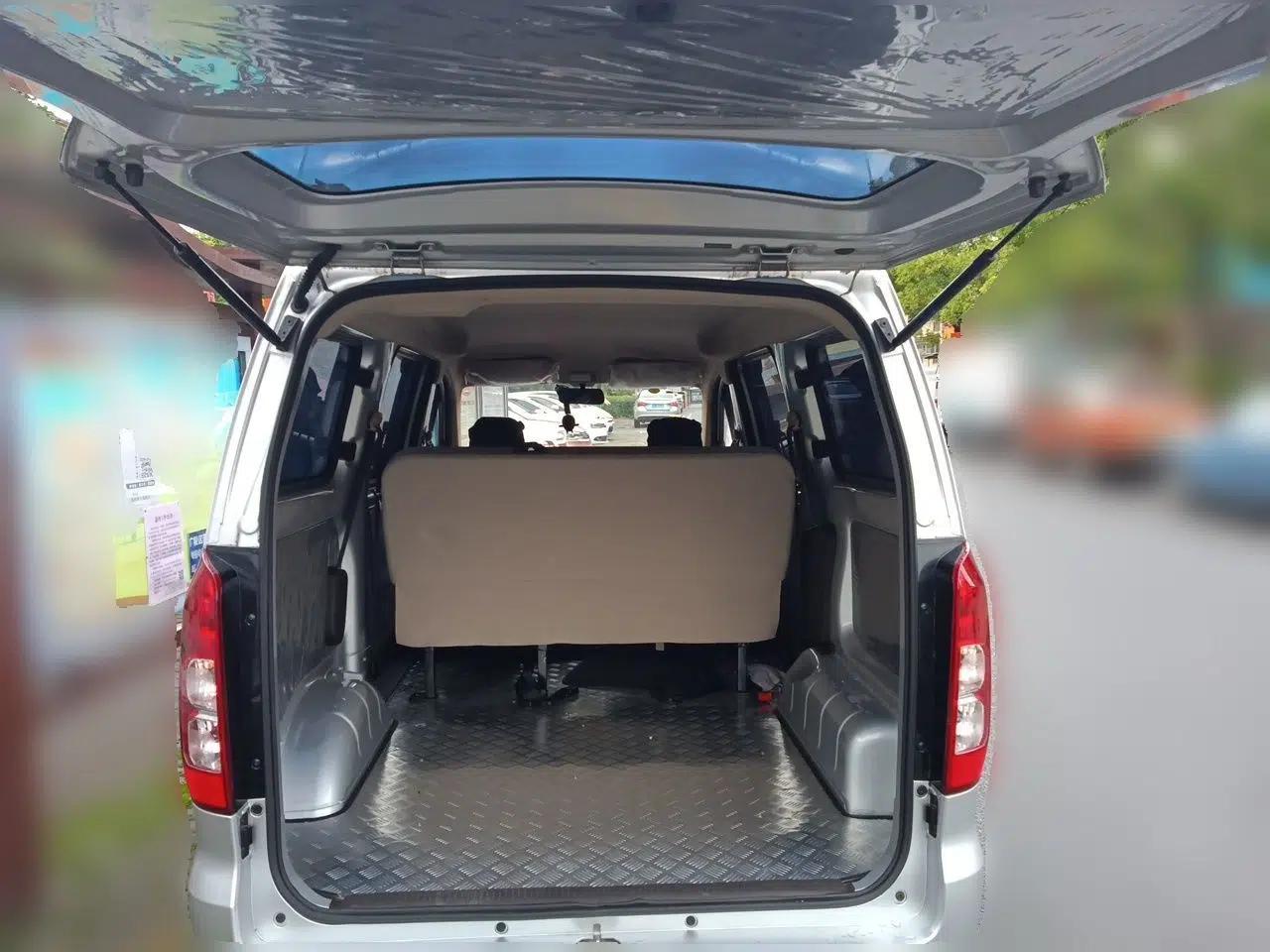 Wuling Hongguang V 2022 1.5L Jingqu Edition Electric-Assist LAR — миниатюра 19