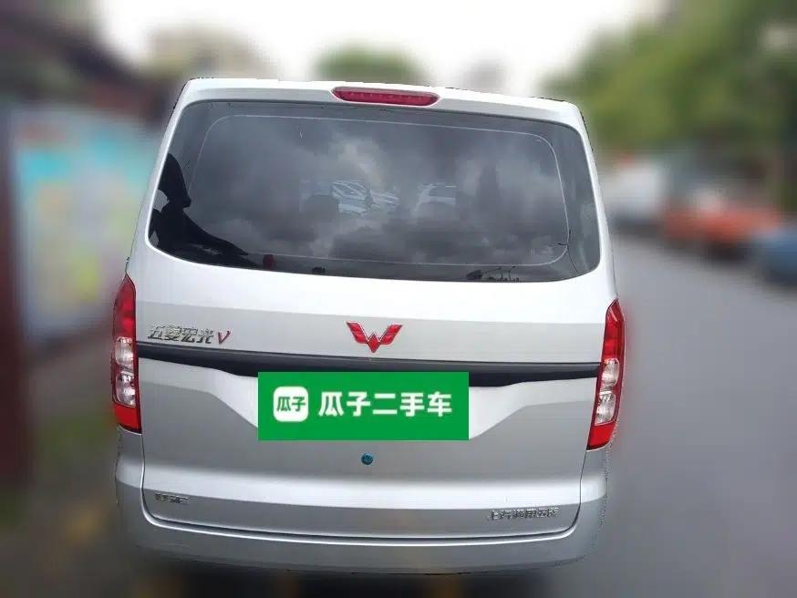 Wuling Hongguang V 2022 1.5L Jingqu Edition Electric-Assist LAR — миниатюра 5