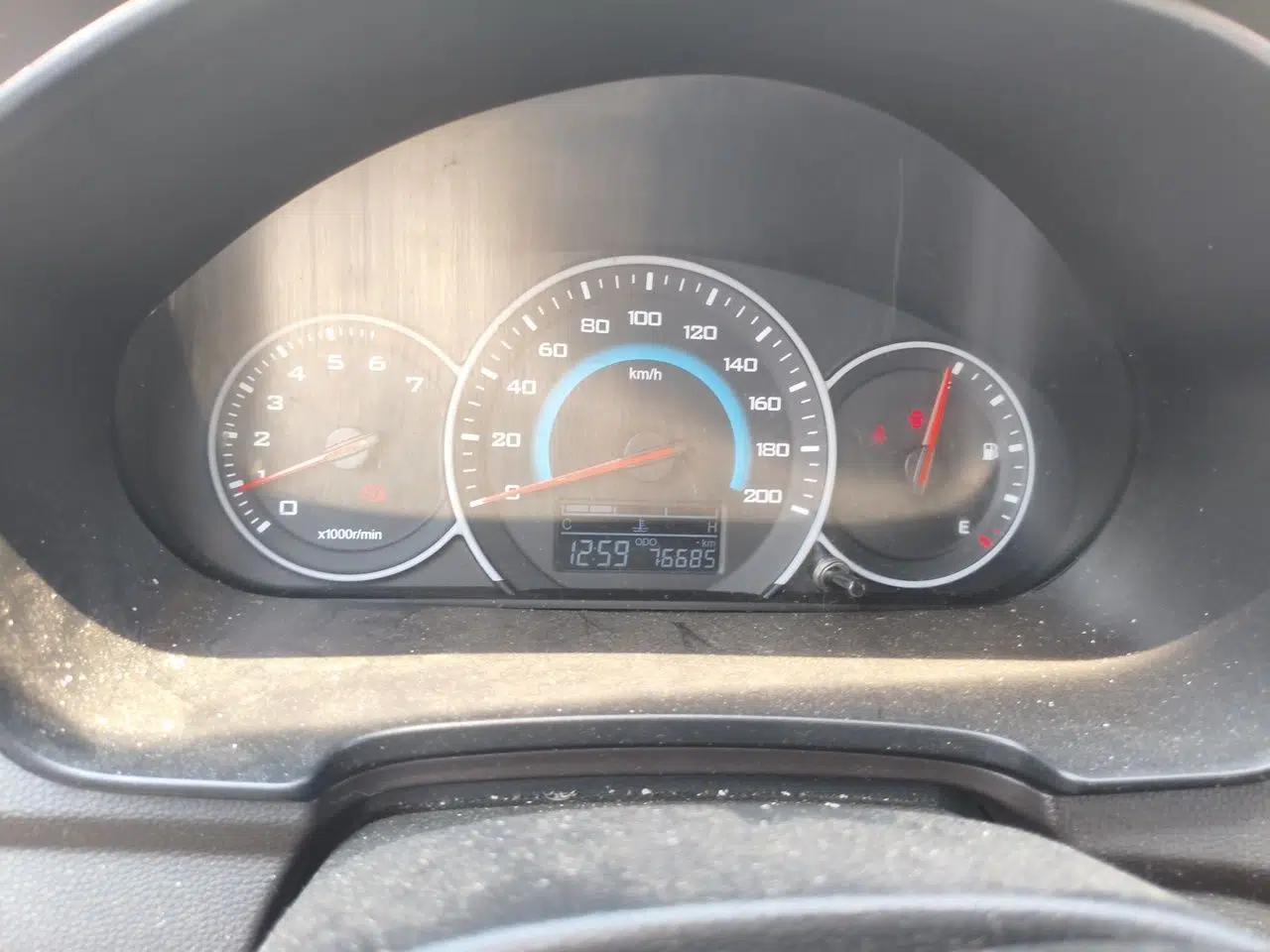 Wuling Hongguang V 2019 1.5L Standard Version L2B — миниатюра 11