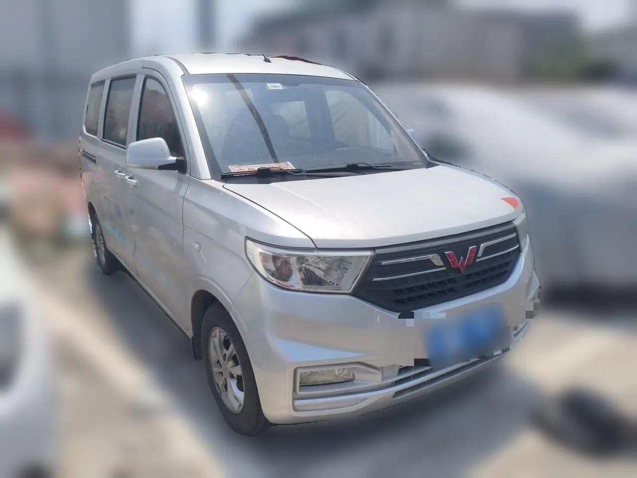 Wuling Hongguang V 2019 1.5L Standard Version L2B — миниатюра 3