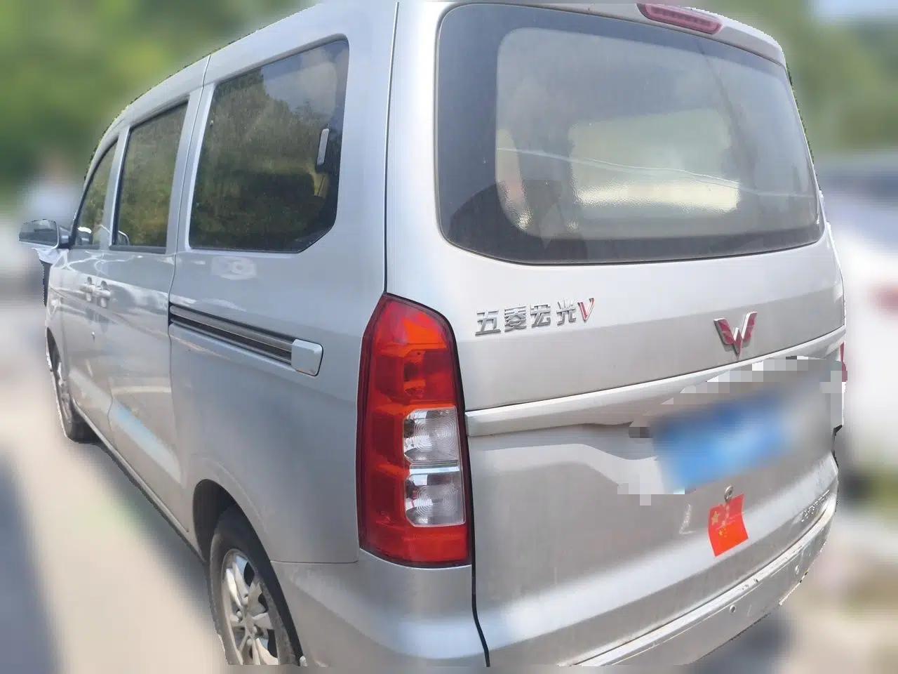 Wuling Hongguang V 2019 1.5L Standard Version L2B — миниатюра 4