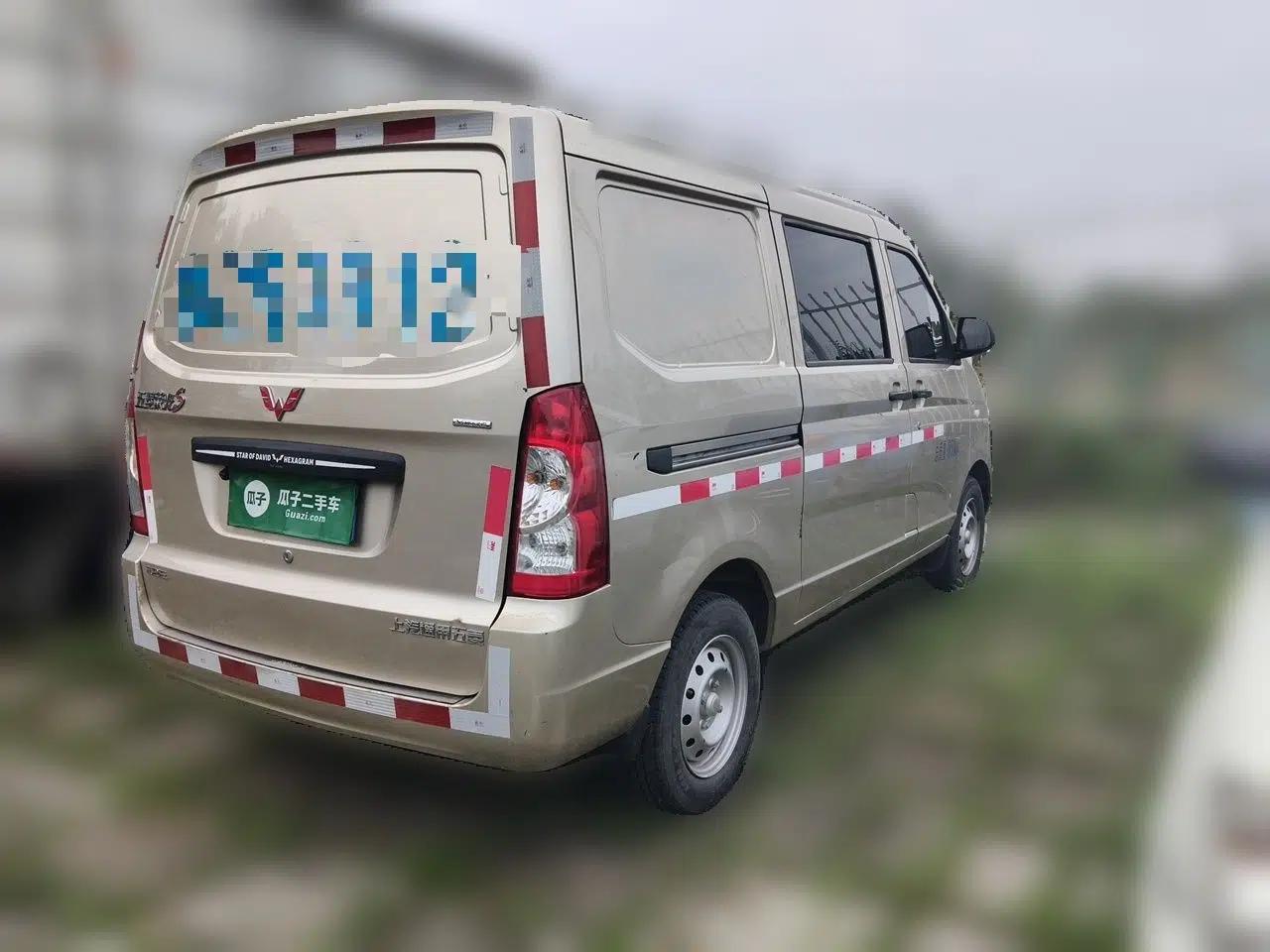Wuling Rongguang Wuling Hongguang S closed-body van, 1.5-liter, 3+2 seats, manual transmission — миниатюра 6