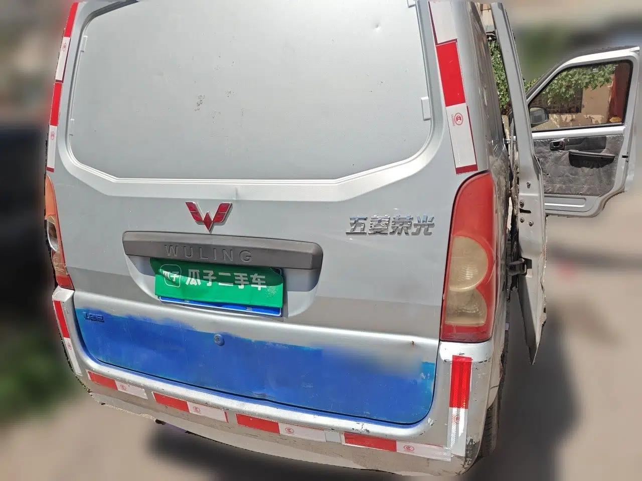 Wuling Rongguang Wuling Rongguang 5-seater, 1.2L manual transmission, no air conditioning, no power steering, cargo version — миниатюра 5