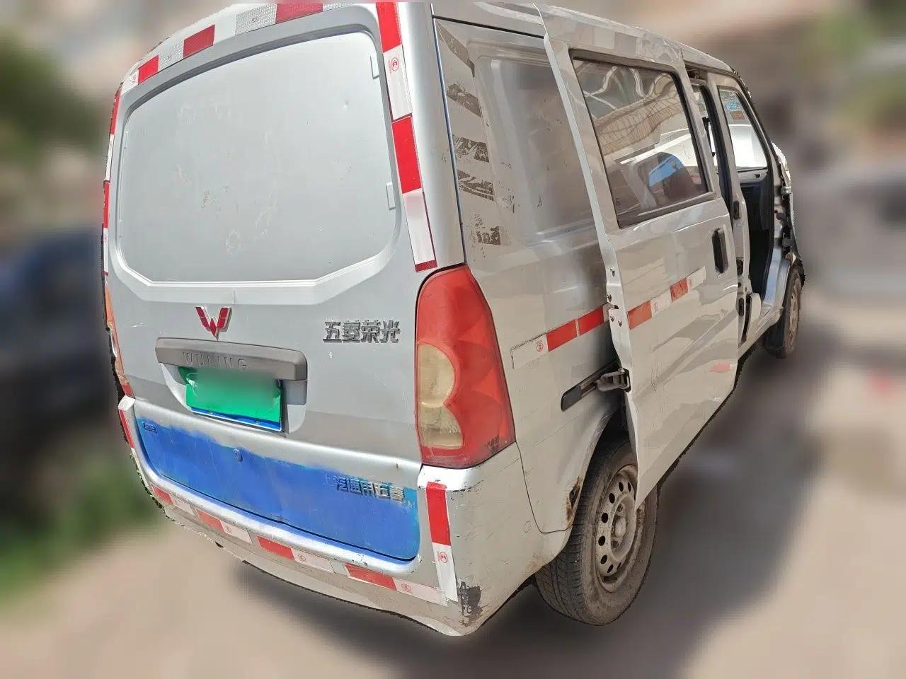 Wuling Rongguang Wuling Rongguang 5-seater, 1.2L manual transmission, no air conditioning, no power steering, cargo version — миниатюра 6