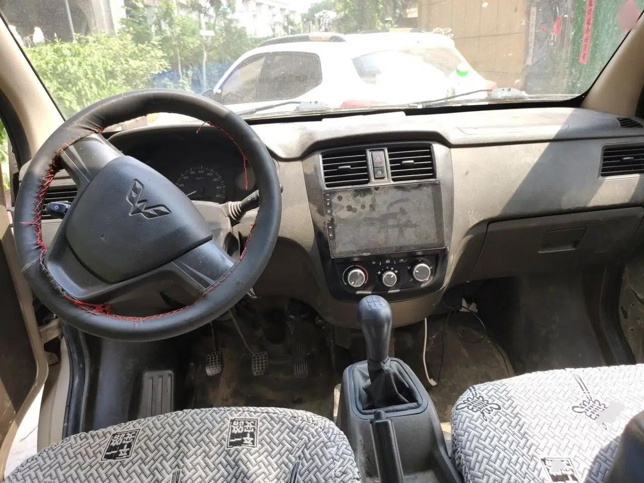 Wuling Rongguang 2019 1.2L S Base Model — миниатюра 9