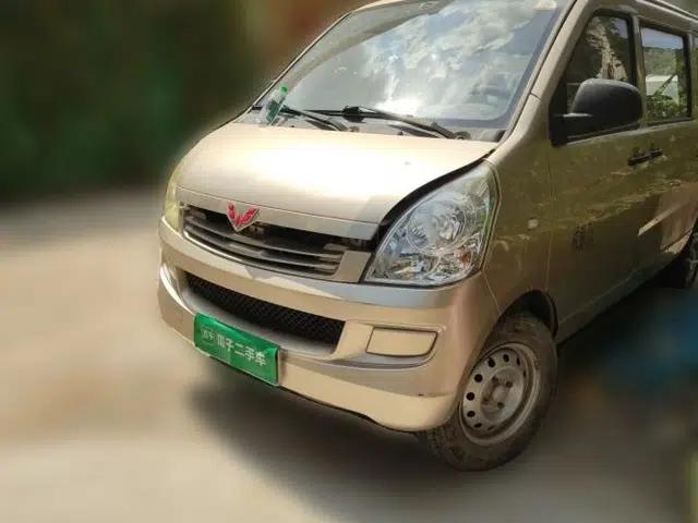 Wuling Rongguang 2019 1.2L S Base Model