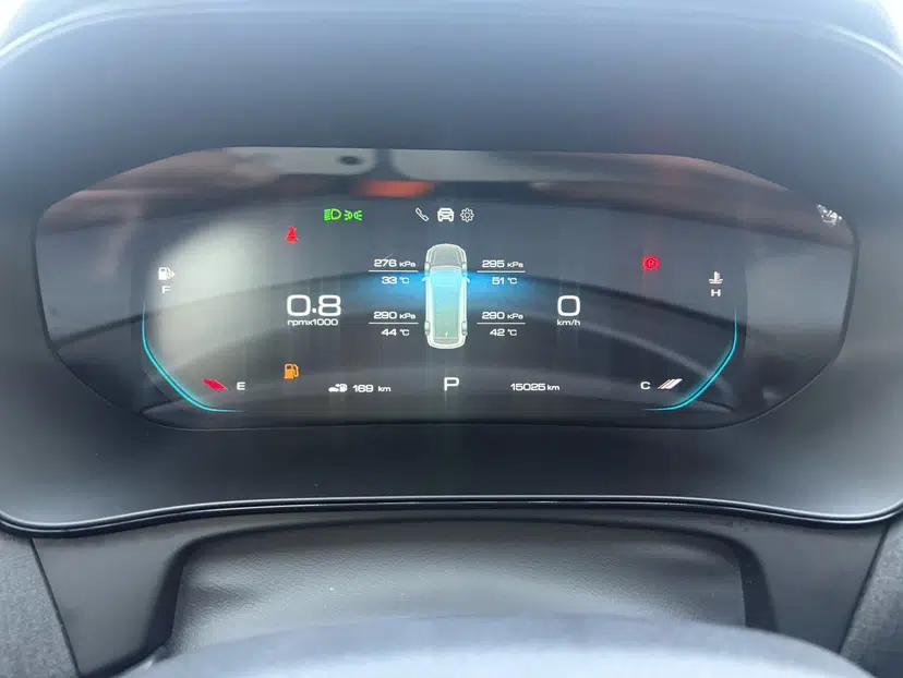 Wuling Victory 2020 1.5T CVT Flagship Edition — миниатюра 21