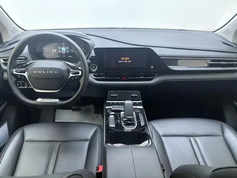 Wuling Victory 2020 1.5T CVT Flagship Edition — миниатюра 31