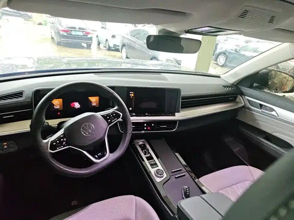 2024 Range Rover 380TSI AWD R-Line Cruiser - Special Edition — миниатюра 5