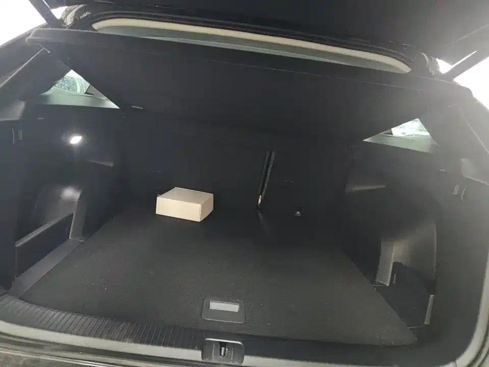 2024 Range Rover 380TSI AWD R-Line Cruiser - Special Edition — миниатюра 8