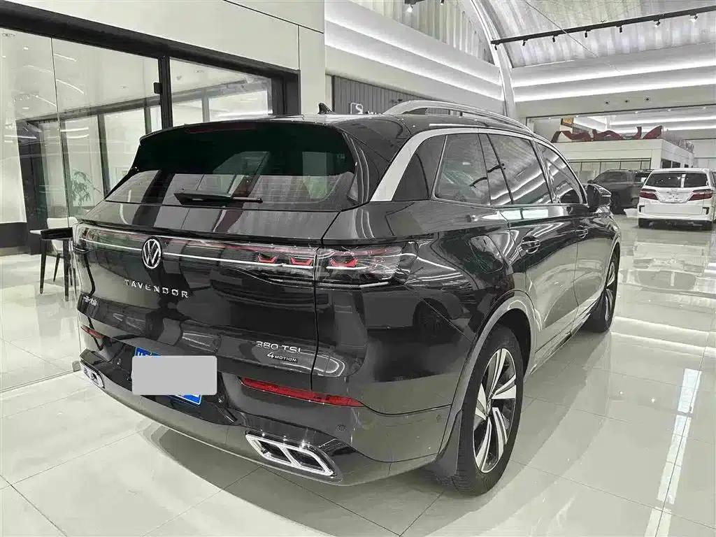 2024 Range Rover 380TSI AWD R-Line Cruiser — миниатюра 13