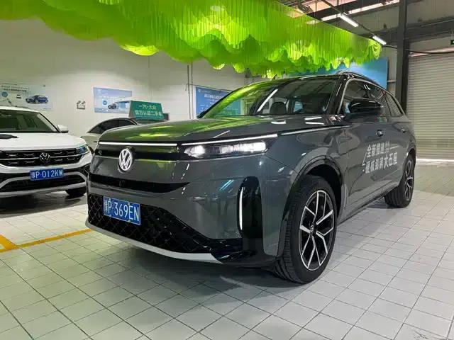 2026 Range Rover 450TSI AWD Flagship