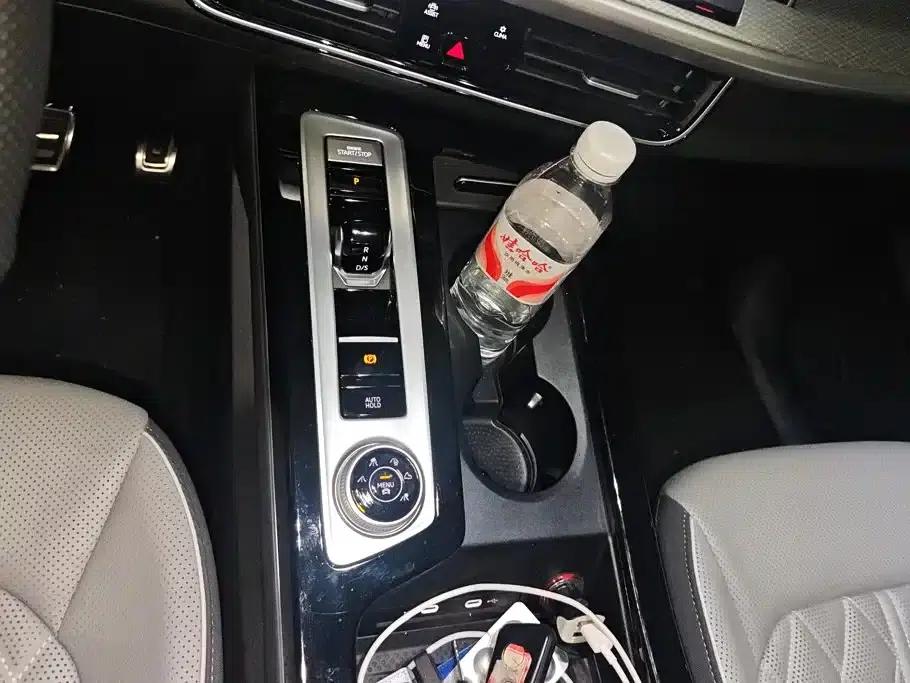 2024 Range Rover Facelift 380TSI AWD R-Line Cruiser - All-People Edition — миниатюра 16