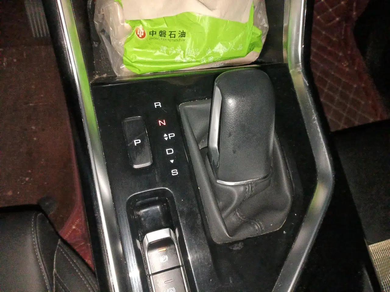 Wuling Asta 2022 2.0L DHT Electric-Speed Version — миниатюра 14