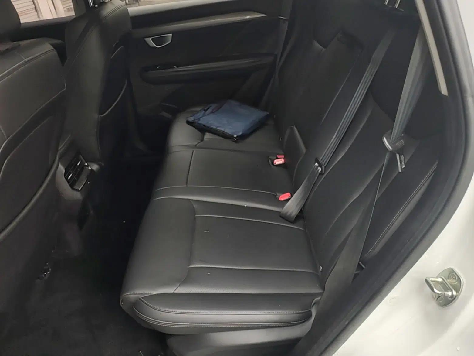 Wuling Asta 2021 1.5T CVT Star曜 Edition — миниатюра 20