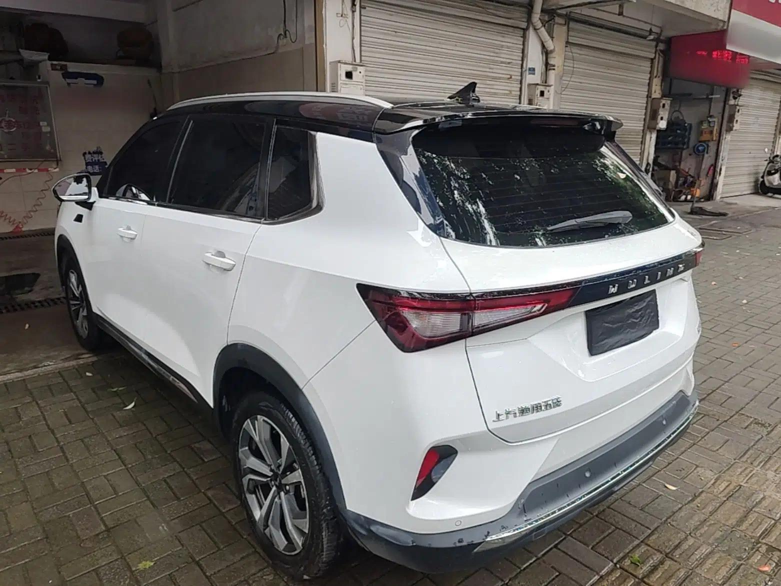 Wuling Asta 2021 1.5T CVT Star曜 Edition — миниатюра 4