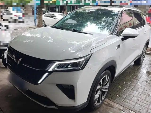 Wuling Asta 2021 1.5T CVT Star曜 Edition