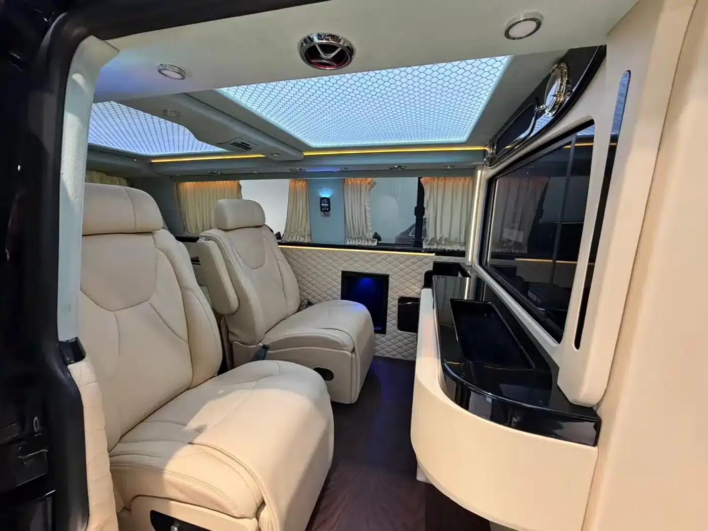 Caravelle 2018 2.0TSI 4WD Luxury 7-Seater — миниатюра 10