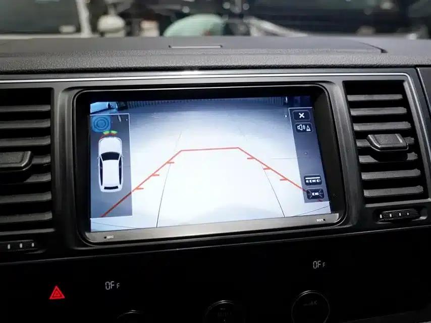 Caravelle 2019 2.0TSI 4WD Luxury 7-Seater — миниатюра 20