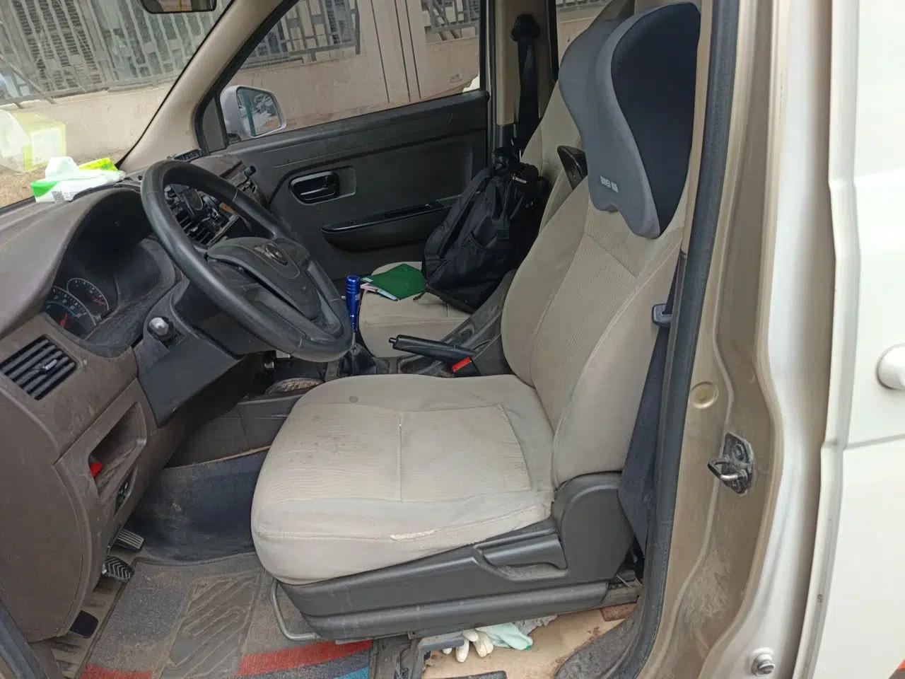 Wuling Rongguang V 2016 1.2L Standard Version — миниатюра 15