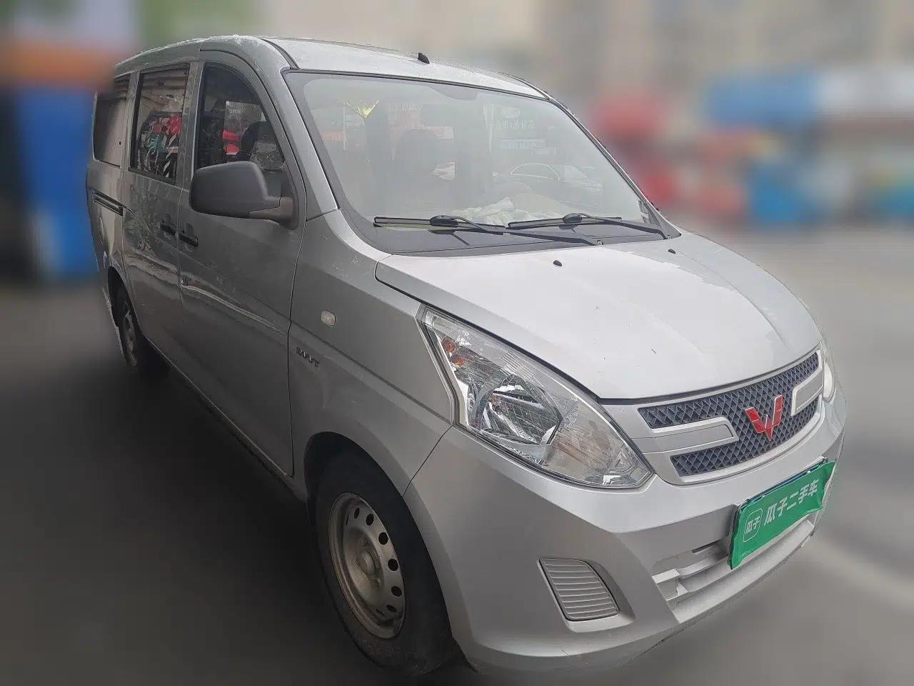 Wuling Rongguang V 2016 1.5L Practical Version — миниатюра 3