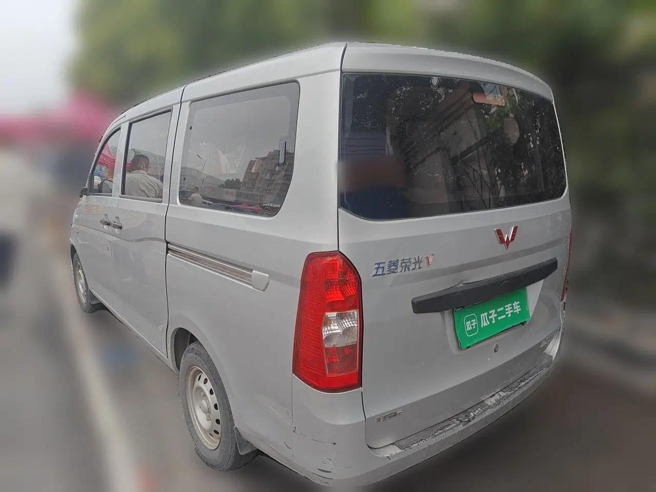 Wuling Rongguang V 2016 1.5L Practical Version — миниатюра 4