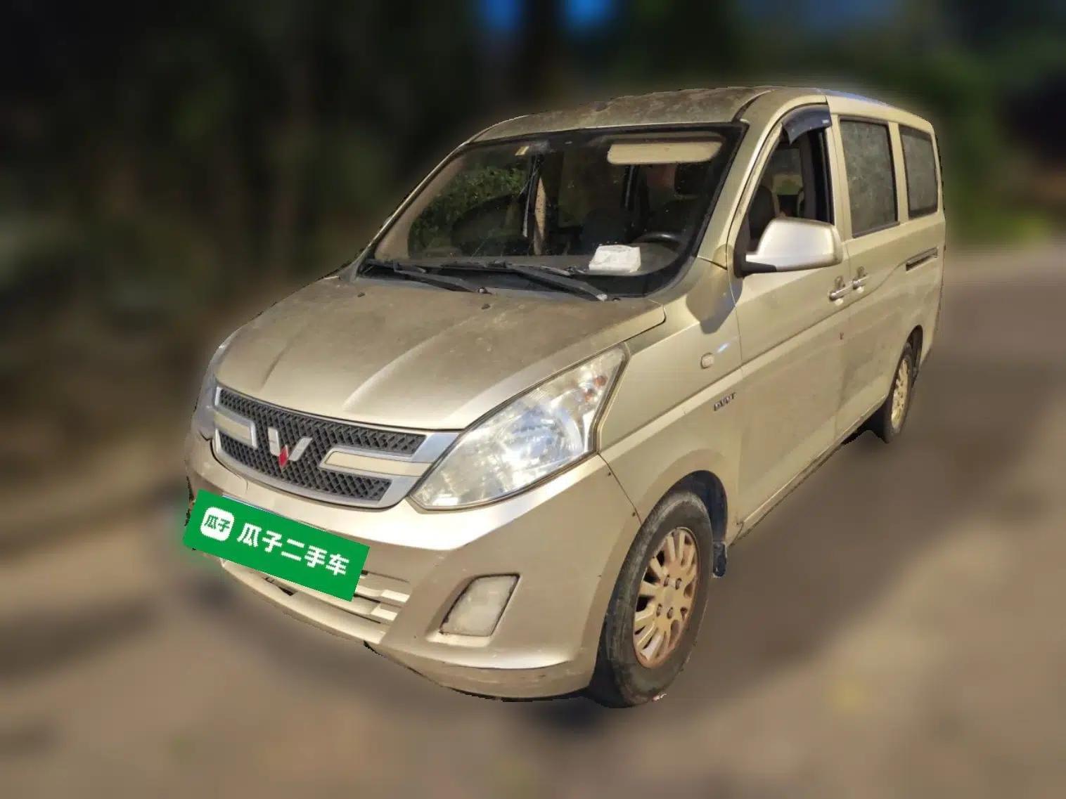 Wuling Rongguang V 2016 1.5L Standard Version — миниатюра 1