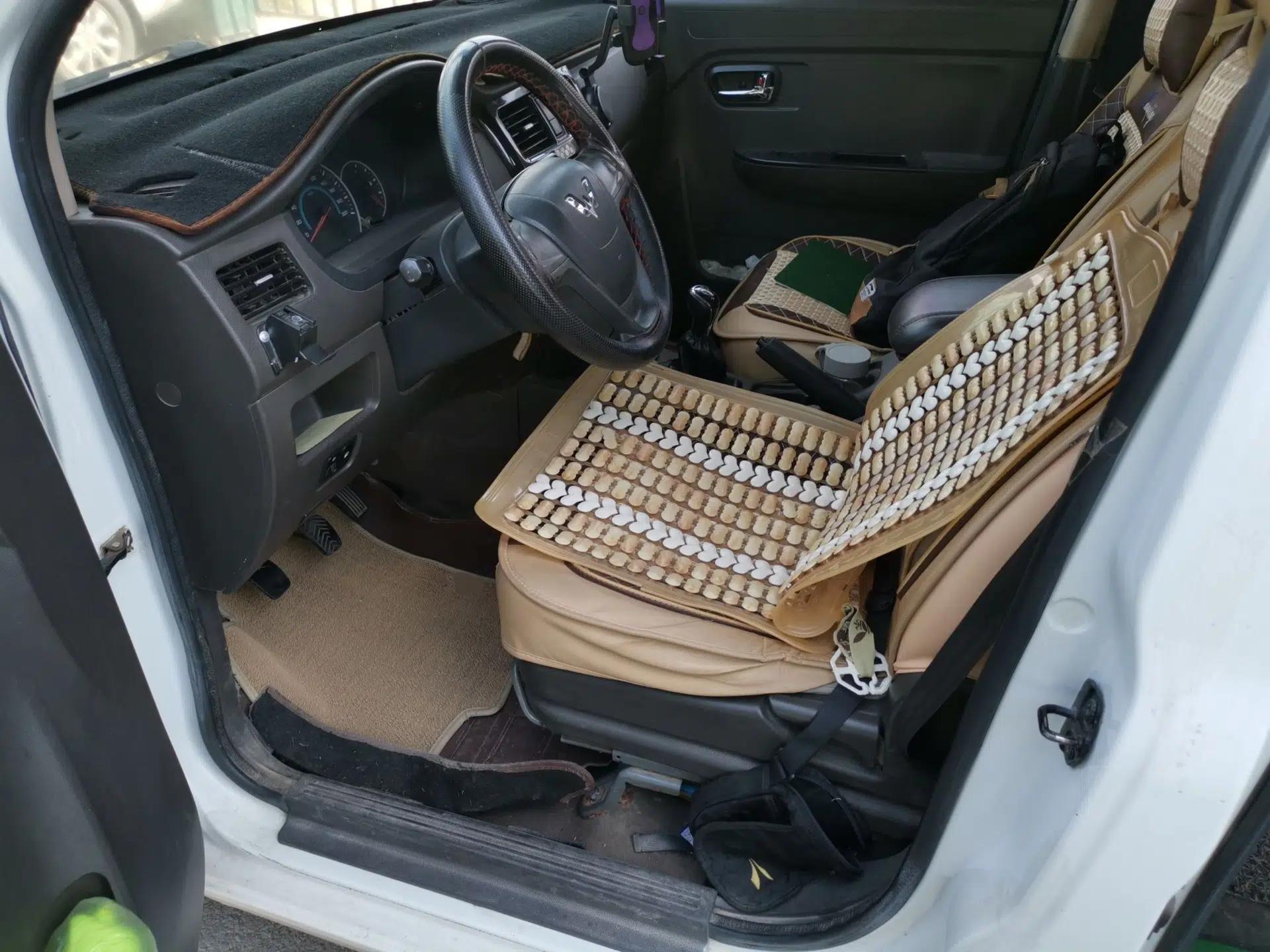Wuling Rongguang V 2015 1.5L Practical Version — миниатюра 15