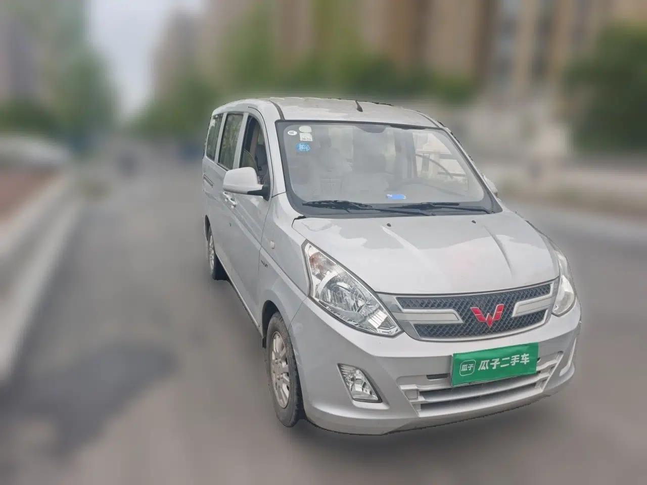 Wuling Rongguang V 2018 1.5L Standard Version — миниатюра 3